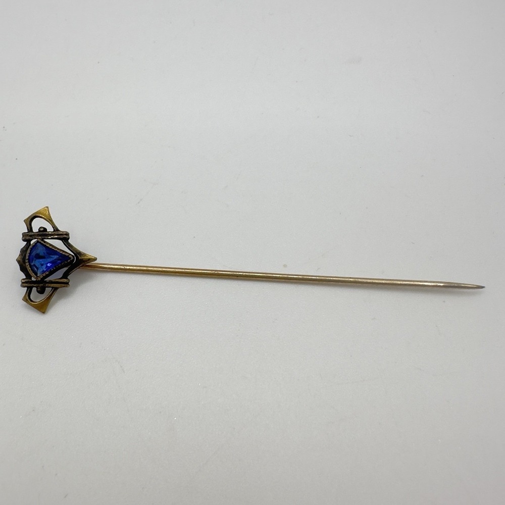Antique Stick Pin Art Nouveau Blue Glass Gold Tone Openwork Cravat Lapel Hat Pin - Picture 5 of 9